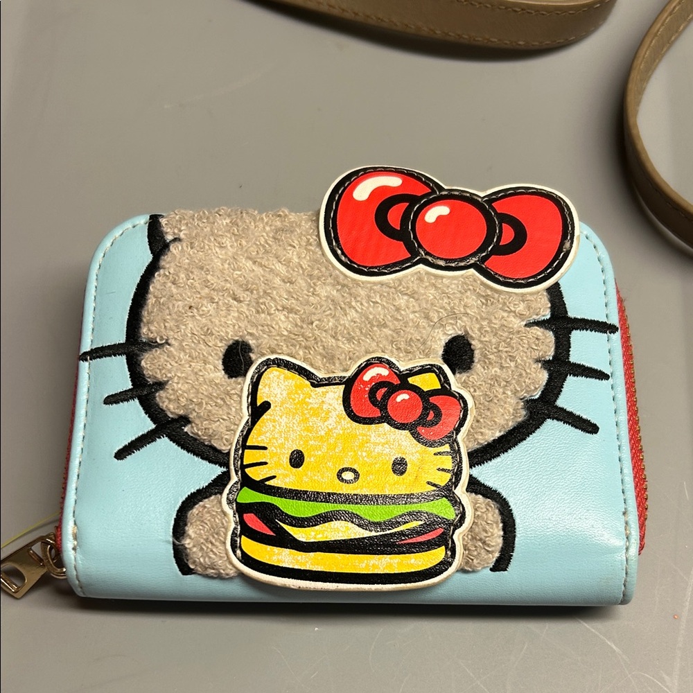 Hello‎ Kitty Light Blue Burger & Fries Wallet